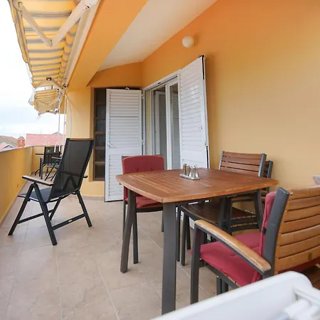 Apartamento Osljak *