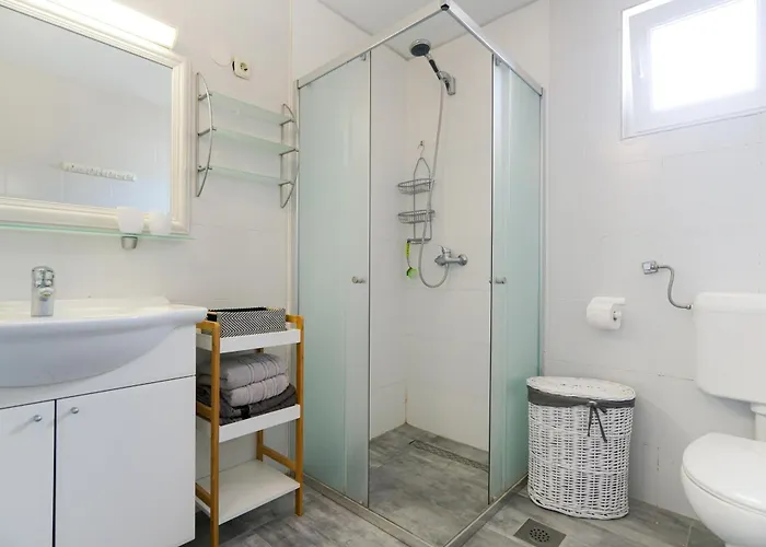 Osljak פרקו
