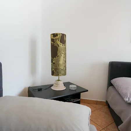 Osljak شقة