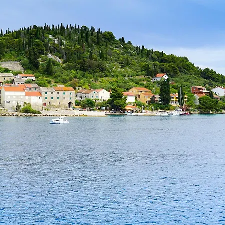 Osljak Διαμέρισμα