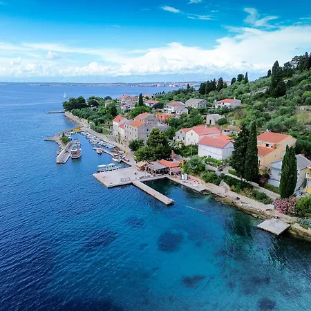 Osljak Διαμέρισμα *